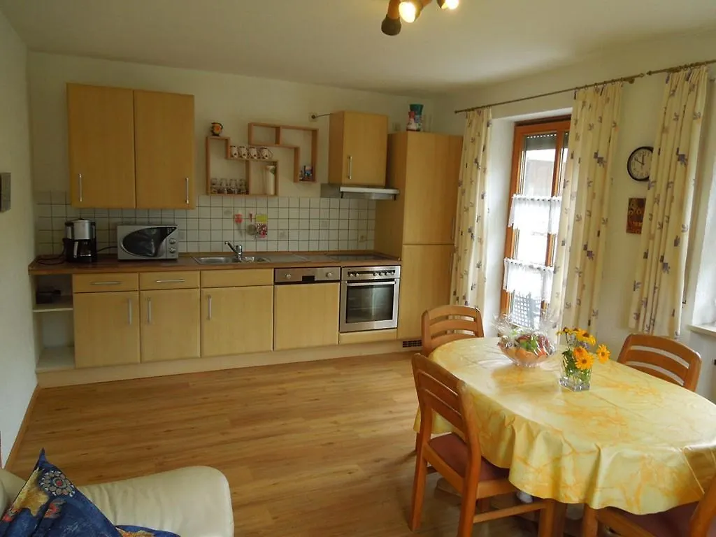 דירה נוינבורג וורם ואלד Ferienwohnung Scherr